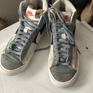 Nike Blazer Mid 77 Pro Club Remastered - Mica Green Brand